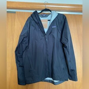 Patagonia Men’s Torrentshell Jacket Sz M